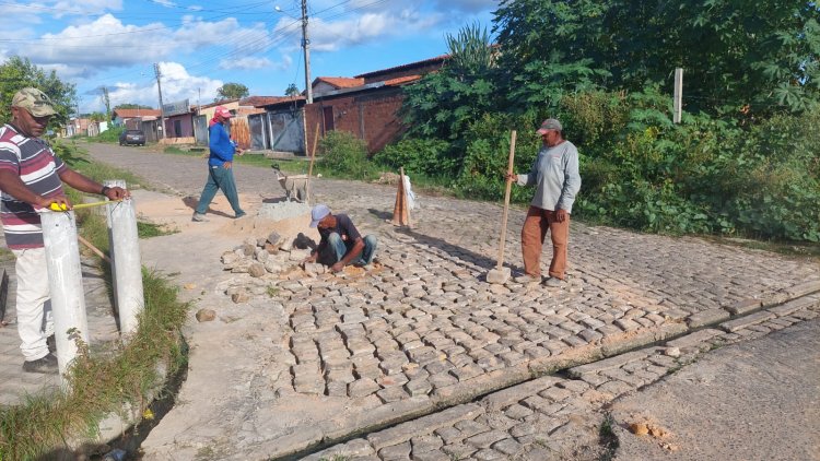 Infraestrutura de Floriano avança na recuperação de ruas e estrada rural