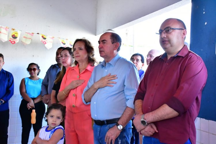 126 anos: Floriano abre aniversário com entrega de laboratório de informática reestruturado