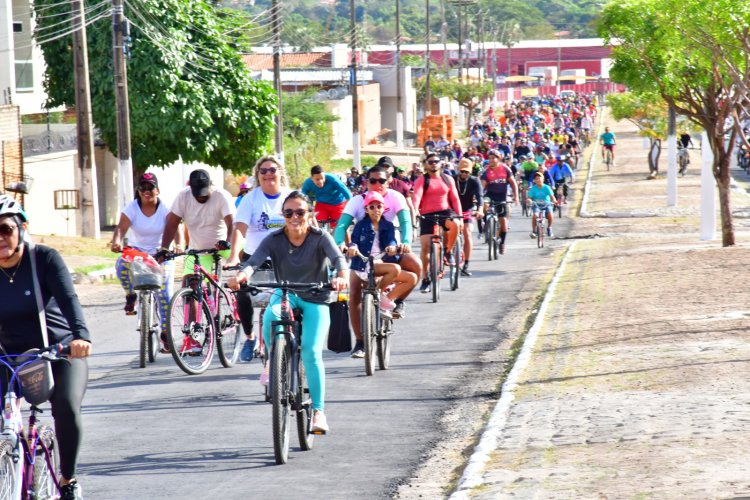 Passeio ciclístico de aniversário pelos 126 anos de Floriano foi um sucesso 