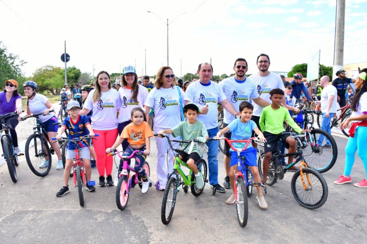 Passeio ciclístico de aniversário pelos 126 anos de Floriano foi um sucesso 