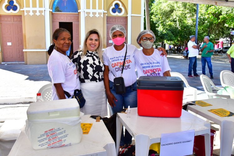 Assistência Social comemora os 126 anos de Floriano levando serviços à população