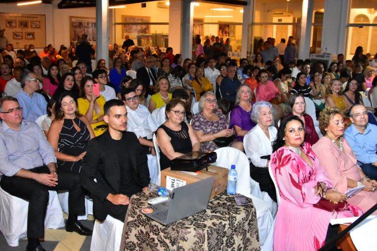 126 anos: Prefeitura apoia lançamento da 10ª edição do livro “Coleção Florianense”