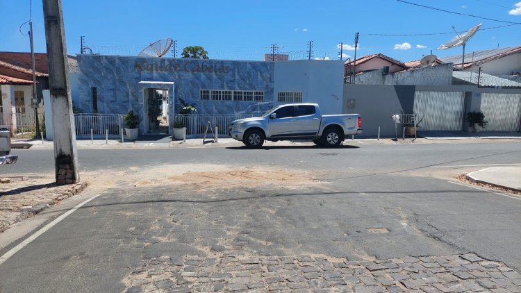 Tapa-buracos em ruas e avenidas segue a todo vapor em Floriano