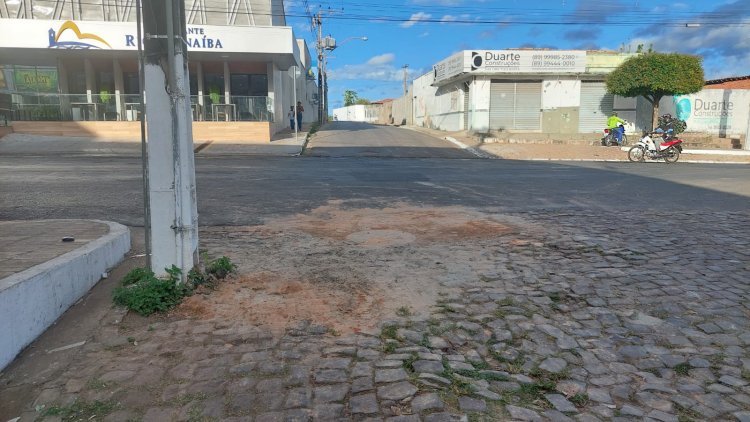 Tapa-buracos em ruas e avenidas segue a todo vapor em Floriano