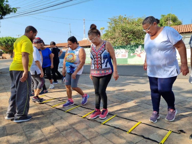 Núcleo de Atividade Física da UBS José Paraguassú reúne dezenas de participantes