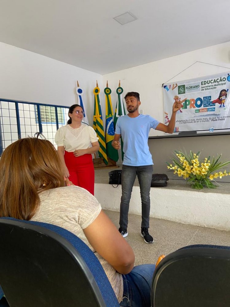 Secretaria de Educação promove reunião motivacional com foco no SAEB/SAEPI