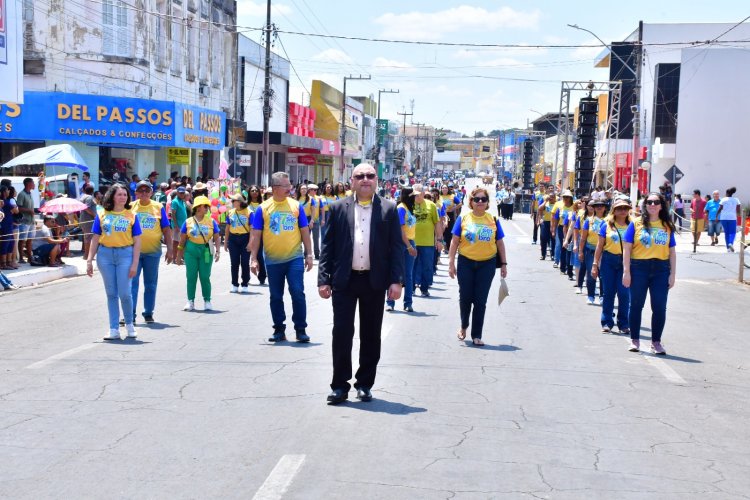 Desfile Cívico marca as comemorações pela Independência do Brasil em Floriano