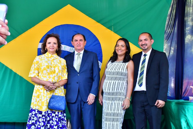 Desfile Cívico marca as comemorações pela Independência do Brasil em Floriano