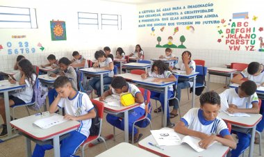 MEC parabeniza Floriano por frequência escolar superior a 80%