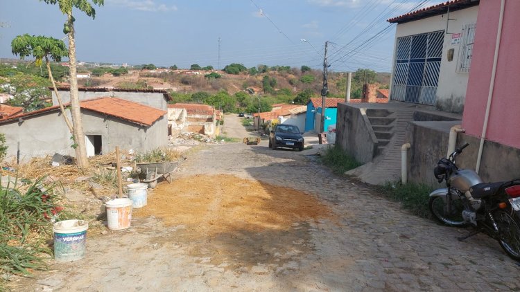 Infraestrutura: operação tapa-buracos faz manutenção em 20 ruas de dez bairros de Floriano