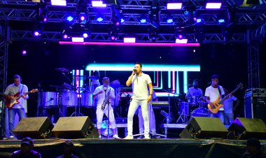 ‘Réveillon da Nossa Gente’ reúne mais de 10 mil pessoas na Avenida Beira Rio