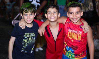 Carnaval da Família e festa no Cais: alegria contagia foliões de todas as idades