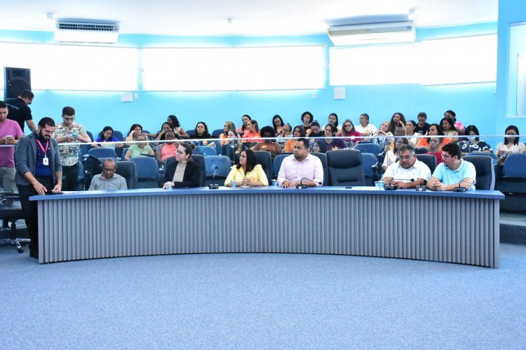 Prefeitura de Floriano e Governo do Estado realizam seminário em alusão ao Maio Laranja