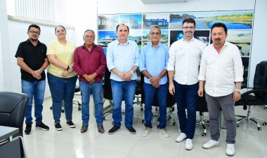 Prefeitura de Floriano discute implantação do programa ‘Piauí Oportunidades’ que incentiva o primeiro emprego para jovens