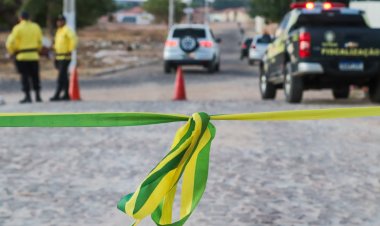 128 anos: Prefeitura de Floriano entrega quatro ruas pavimentadas no bairro Alto da Cruz