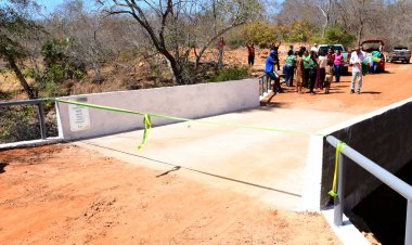 Moradores da localidade Boca da Entrada são beneficiados com ponte Teresa Maria da Conceição