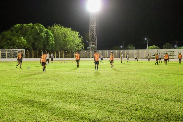 128 anos: Goleada histórica marca abertura da Copa Floriano 2025
