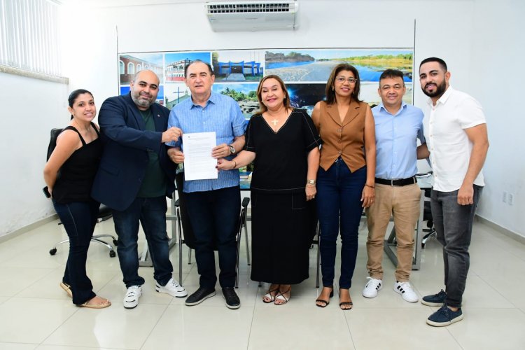 Prefeitura de Floriano firma convênio internacional para projeto voltado a crianças com TDAH