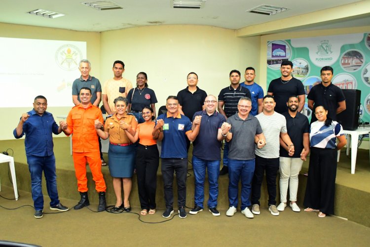 Prefeitura de Floriano capacita voluntários da Defesa Civil em parceria com o Governo do Estado