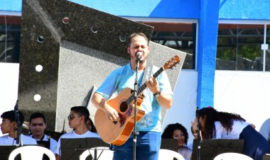 Mais de 3 mil pessoas participaram do 'Dia do Evangélico' realizado com apoio da Prefeitura de Floriano