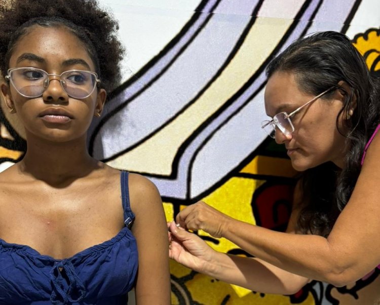 Prefeitura de Floriano dá início à Estratégia de Vacinação Contra a Dengue para crianças e adolescentes