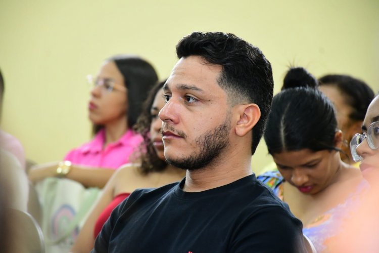 Educação de Floriano realiza solenidade de encerramento do Projeto de Fortalecimento da Aprendizagem