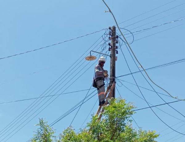 Iluminação Pública: Prefeitura de Floriano realiza mais de 600 serviços em dezembro de 2025