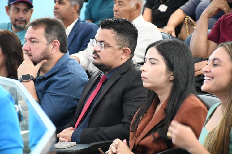 Vice-prefeito Joab Curvina apresenta mensagem do Poder Executivo na abertura do Ano Legislativo 2026