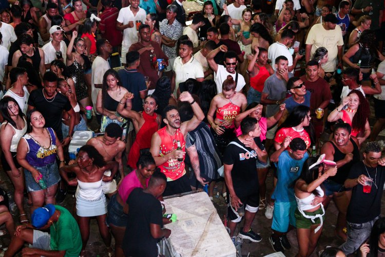 Arrastão com ‘O Kanalha’ consagra o carnaval de Floriano como um dos melhores do Piauí