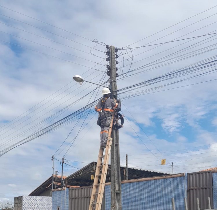 Secretaria de Infraestrutura realiza mais de 500 serviços de iluminação pública em fevereiro