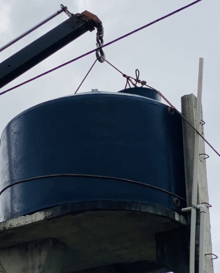 Rural e Abastecimento: Prefeitura de Floriano instala caixa d’água na localidade Morrinhos