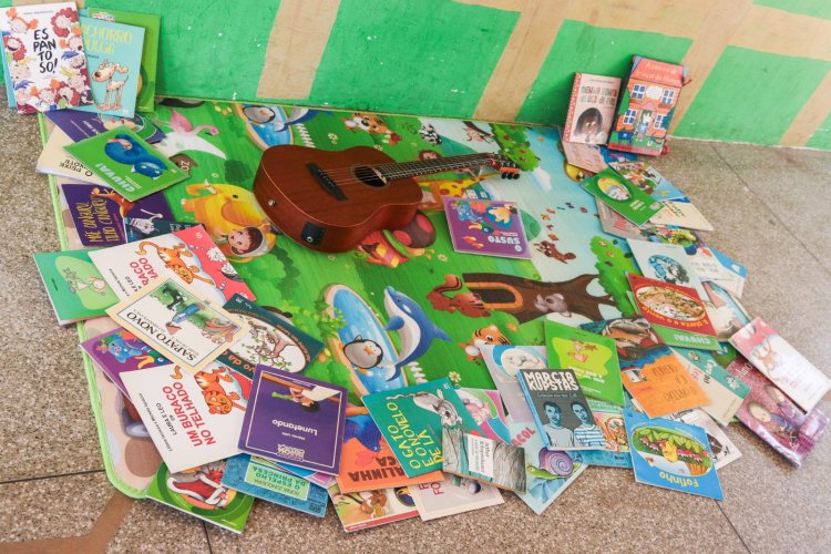 Secretaria de Cultura de Floriano leva Biblioteca Itinerante à Escola Naila Bucar