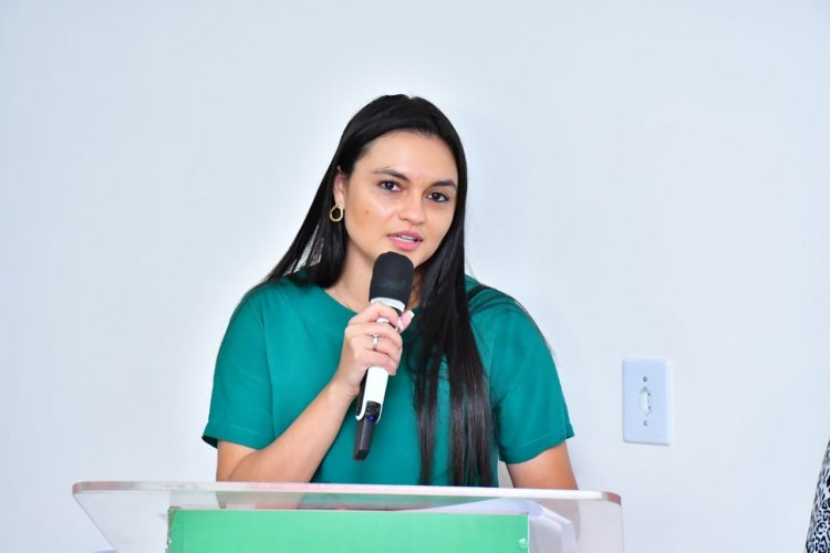 Saúde entrega 32 kits para agentes de saúde e endemias do Programa "Saúde com Agente"