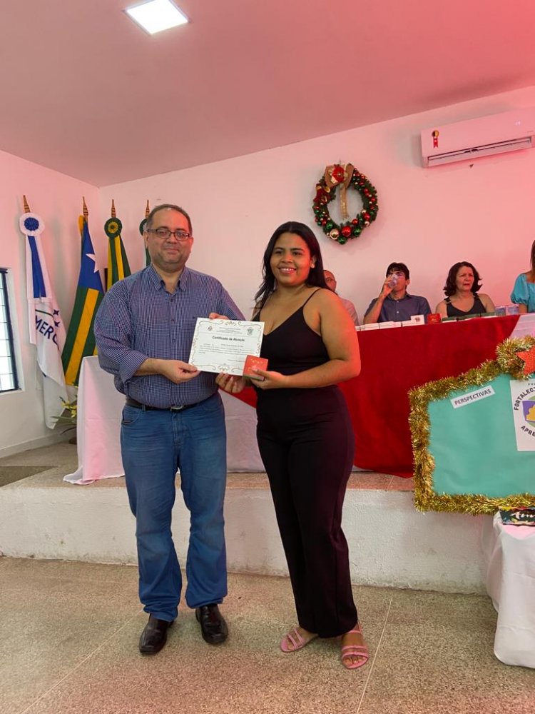 Estagiários da SEMED Floriano recebem certificado do projeto ‘Fortalecimento Pela Aprendizagem’