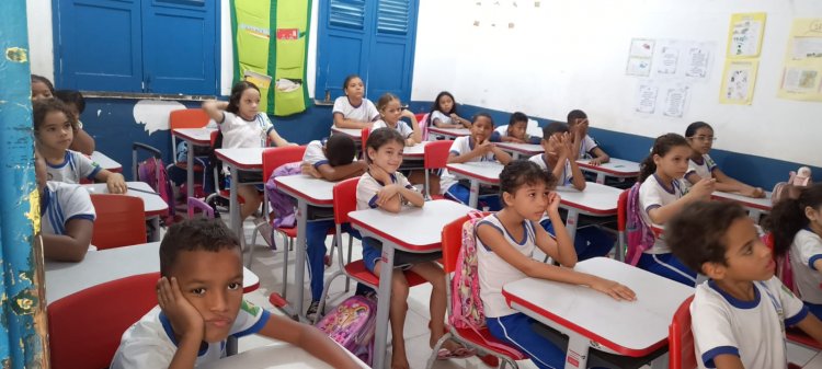 Educação de Floriano participa das avaliações do SAEPI