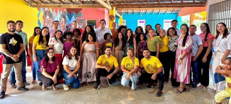 Comitiva da educação de Floriano visita escola municipal em São Raimundo Nonato