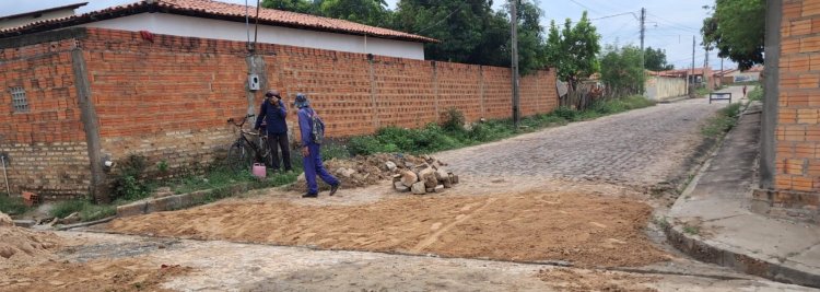 Infraestrutura: Tapa-buracos chega a mais nove bairros de Floriano