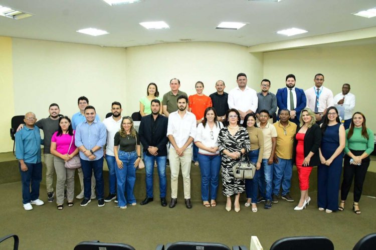 Conselho Municipal de Habitação toma posse em Floriano com foco no ‘Minha Casa, Minha Vida’