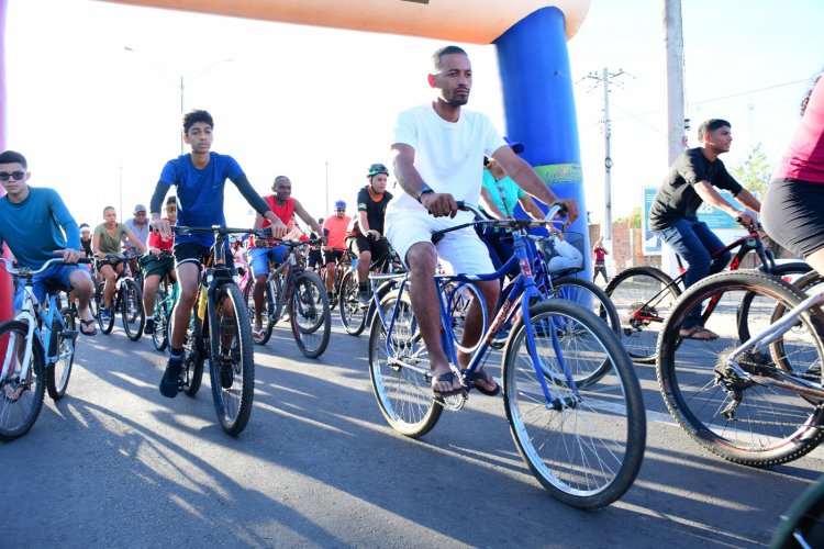 128 anos: Tradicional Passeio Ciclístico de aniversário dá show de participação em Floriano