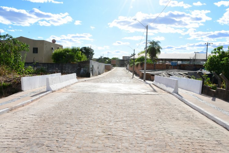 Ponte da Petrônio Portela é entregue pela Prefeitura de Floriano nos 128 anos