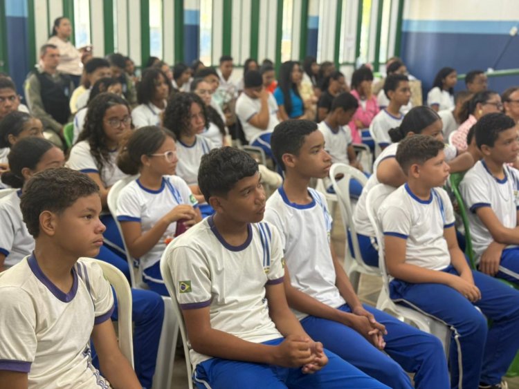 Prefeitura de Floriano implanta projeto Ambiente EscoLar do TJPI na Escola Raimundinha Carvalho
