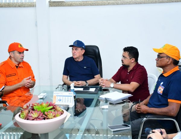 Prefeitura de Floriano reúne Comitê Gestor de Crise para definir ações emergenciais após fortes chuvas