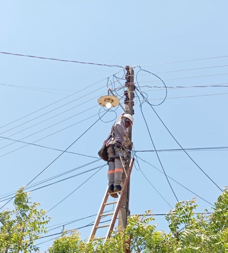 Infraestrutura de Floriano realiza quase 800 serviços de iluminação pública em janeiro