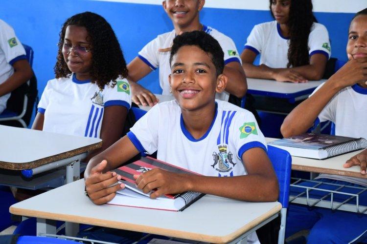 Aula Inaugural marca início do Ano Letivo na rede municipal de ensino de Floriano