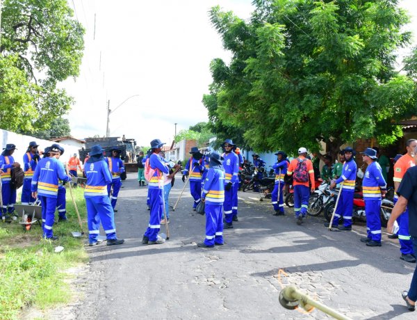 Infraestrutura: Prefeitura de Floriano lança projeto ‘Nosso Bairro é Limpeza’ 2026