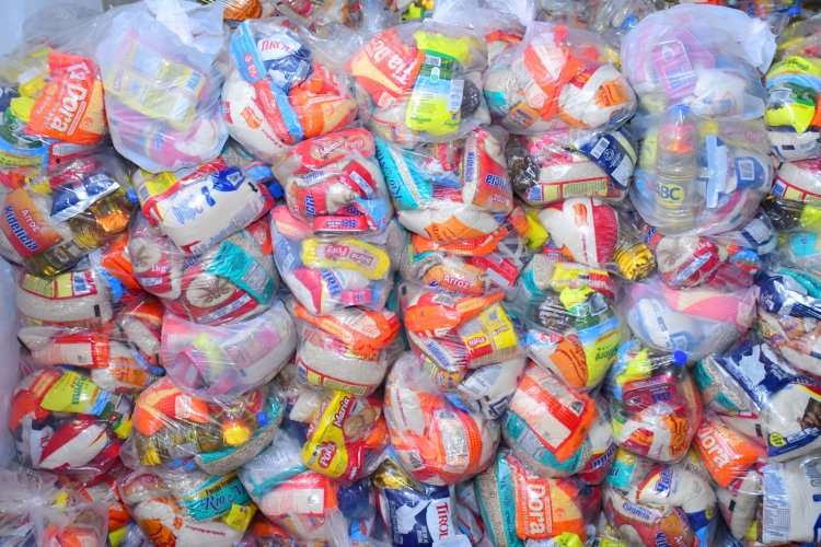 Prefeitura de Floriano distribui mais de 5 mil cestas básicas para famílias em situação de vulnerabilidade 