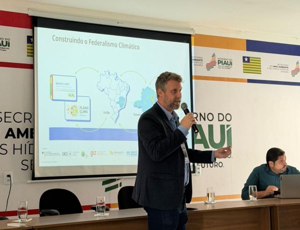 Prefeitura de Floriano participa de oficina do programa AdaptaCidades em Teresina