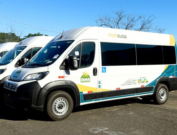 Prefeitura Floriano recebe Van do Programa MobSUAS que fortalecerá atendimento da Assistência Social