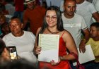 Prefeitura de Floriano realiza entrega quase 270 títulos de regularização fundiária à famílias do Cajueiro II