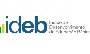 Educação em Avanço: Escolas Municipais de Floriano Consolidam Crescimento no IDEB